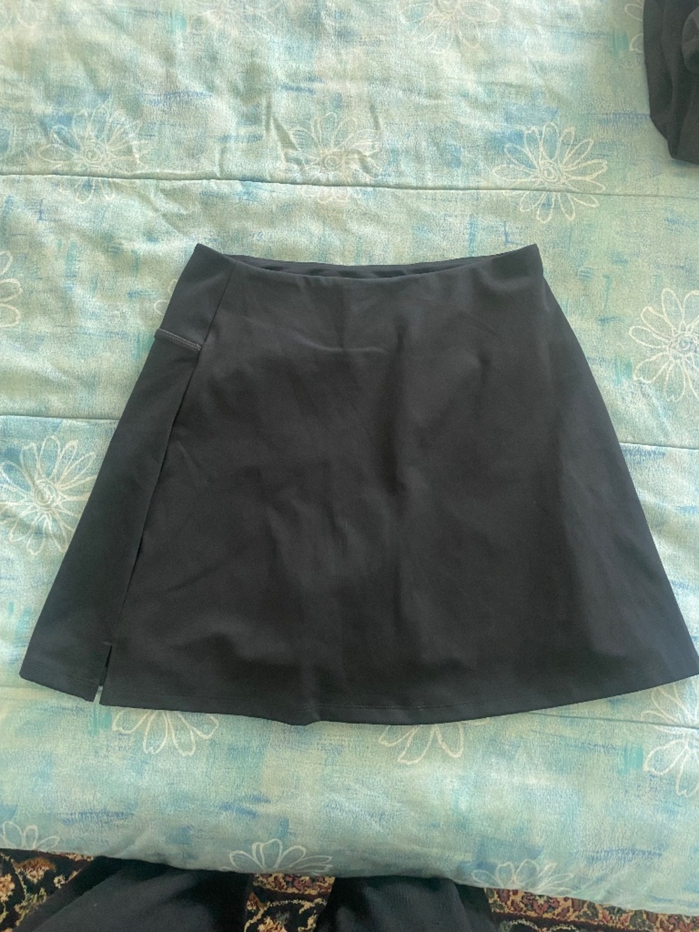Girlfriend collective black short